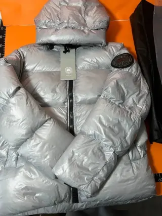 Canada Goose Chilliwack Silver Down Jacket — seller product photo