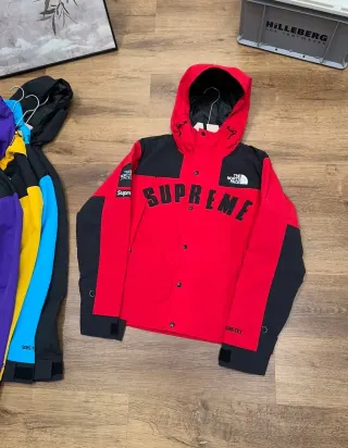 Supreme x The North Face Red Mountain Jacket — seller product photo