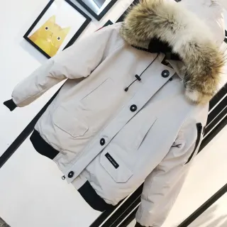 Canada Goose Chilliwack Beige Winter Parka with Fur Hood — seller product photo