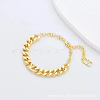 Gold Chain Link Bracelet with Letter 'V' Charm — seller product photo