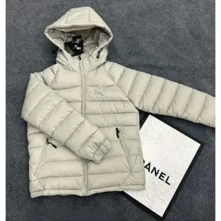 Arc'teryx Gamma Light Beige Parka — seller product photo