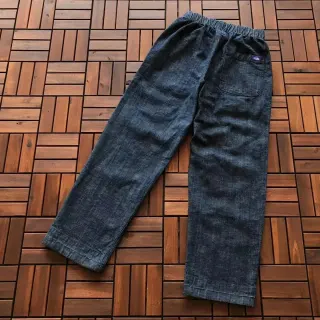 The North Face Nuptse Jeans Dark Denim Bottoms — seller product photo